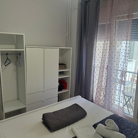 אתונה Pagrati Apartment Διαμέρισμα Παγκράτι מראה חיצוני תמונה