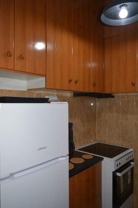 אתונה Pagrati Apartment Διαμέρισμα Παγκράτι מראה חיצוני תמונה